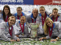 Сборная России проиграла финал Fed Cup 2015