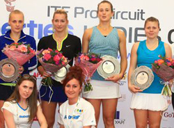 Дорошина и Тарасова выиграли ITF O1 Properties Ladies Cup 2016 в паре