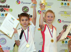 В Академии впервые проведен турнир ЕРТЛ 10s Minitennis в парах