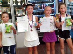 Бенефис "академиков" на турнире ЕРТЛ 10s Minitennis 21 августа!