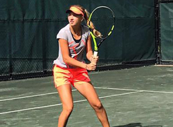 Анастасия Потапова вышла во второй круг Orange Bowl 2016