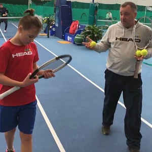 Онлайн-тренировка по теннису Александра Златоустова с Павлом Скворцовым